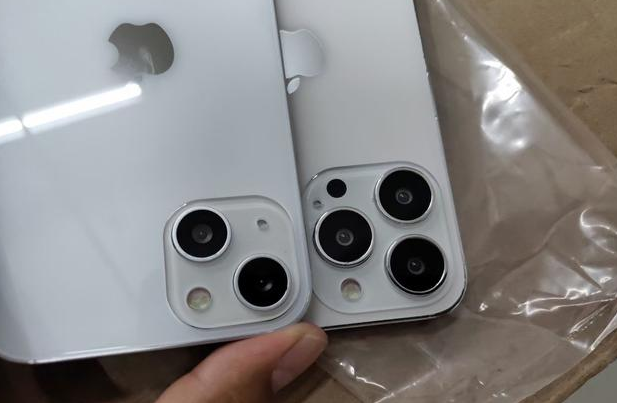 泊头苹果手机维修分享iPhone 13‌机模长什么样 